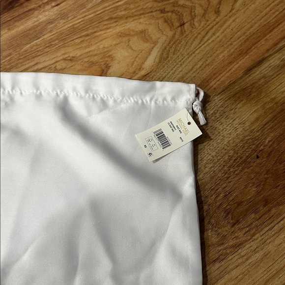 Michael Kors White Storage Bag - Picture 2 of 5